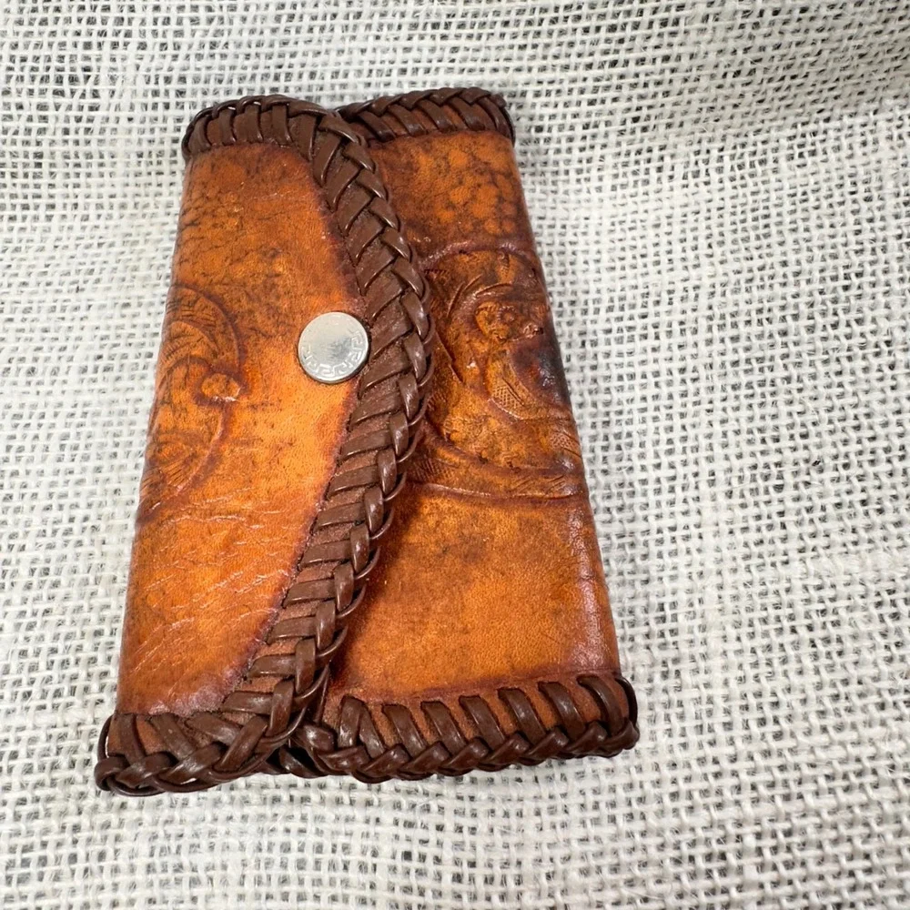 Groovy Hand Tooled Leather Mushroom Key Holder Case‎ Boho Hippie Vintage